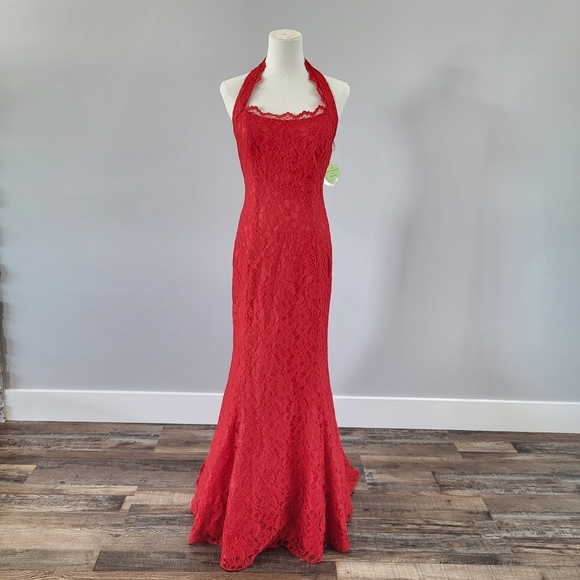Zum Zum by Niki Livas Dresses & Skirts - NWT Zum Zum By Niki Livas Red Mermaid Lace Halter Prom Gala Formal Gown